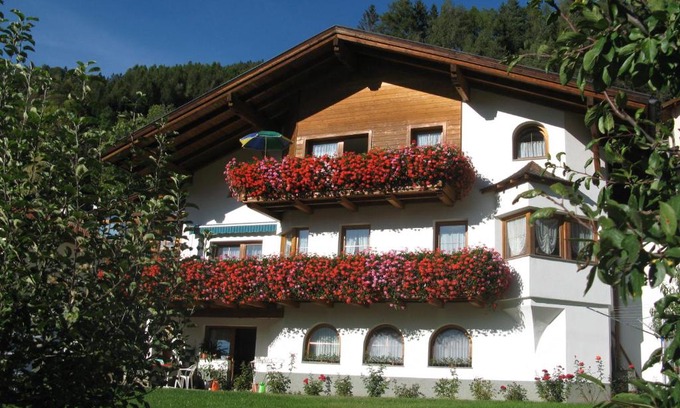 Kauns Apartamento | Haus Neururer
