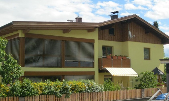 Axams Apartamento | Haus Rainer