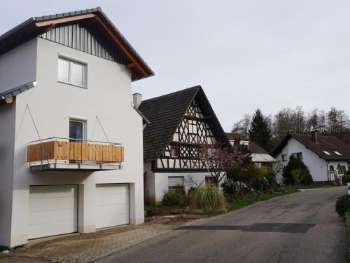 Obersasbach Apartamento | Haus Redi