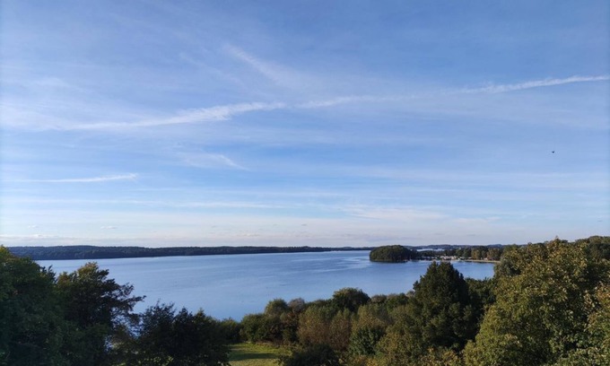 Bosau Apartamento | Haus Seeblick WHG 6 - apartment/flat, bathroom, WC, lake view