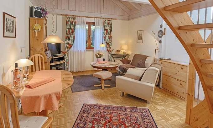 Bad Krozingen Apartamento | Haus Sonnenschein - Holiday flat 1