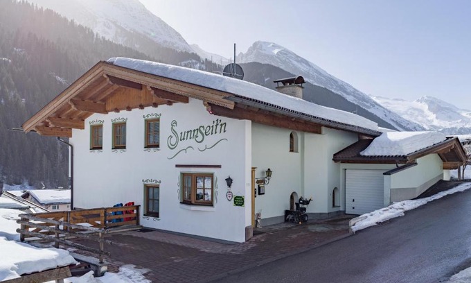 Juns Apartamento | Haus Sunnseiten