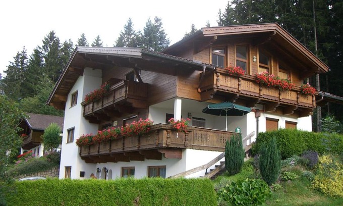Reith im Alpbachtal Apartamento | Haus Thaler