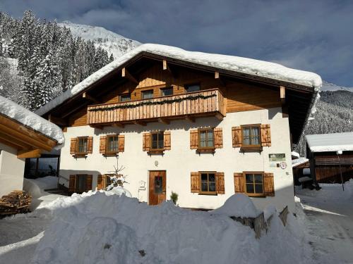 Elbigenalp Cama Y Desayuno | Haus Walch