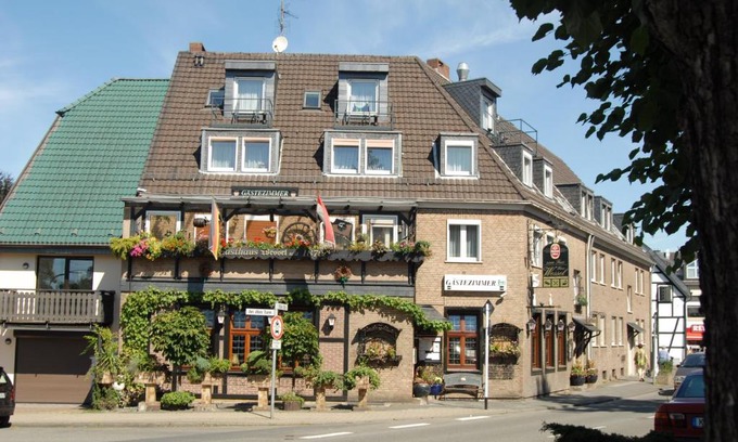 Rath-Heumar Hotel | Haus Wessel