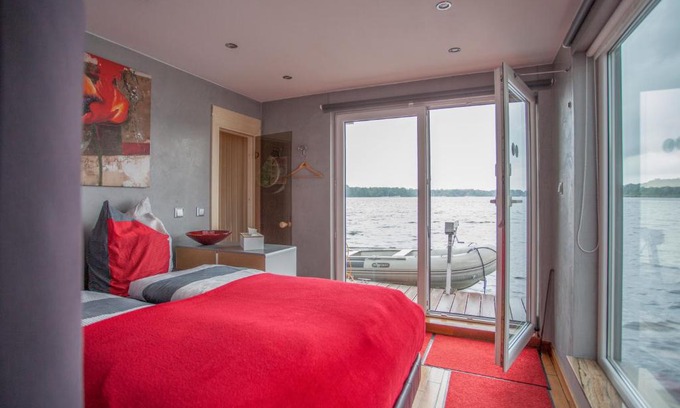 Nikolassee Alquiler De Eote | Hausboot DeLuxe
