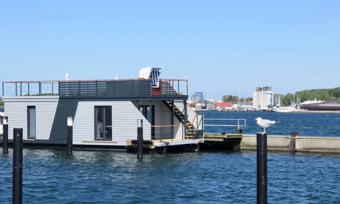 Ostholstein Apartamento | Hausboot für 2 Gäste mit 40m² in Fehmarn