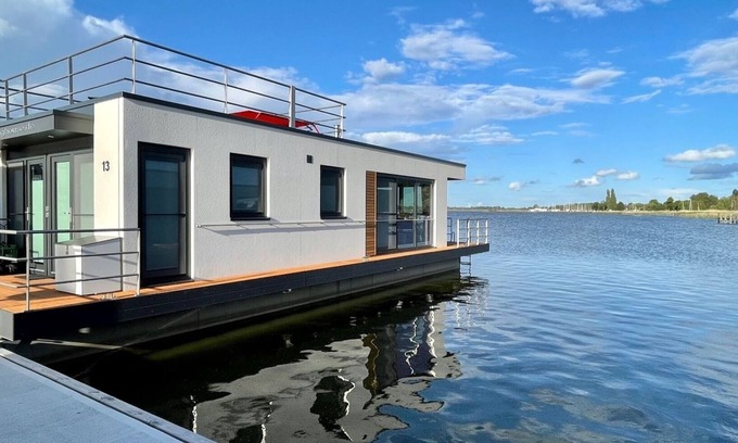 Ribnitz Apartamento | Hausboot für 6 Gäste mit 45m² in Ribnitz-damgarten