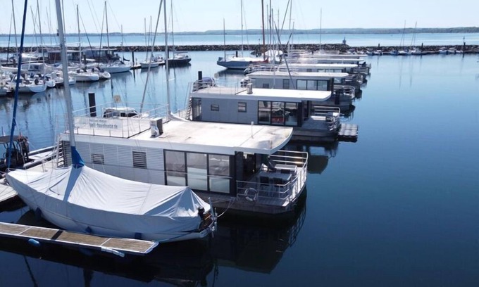 Tarnewitz Alquiler De Eote | Hausboot en Boltenhagen