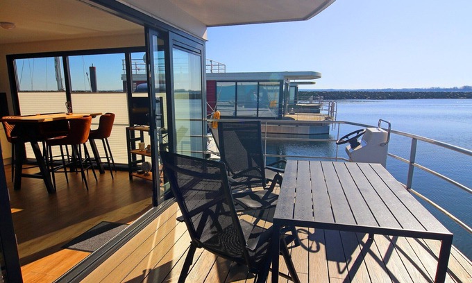 Tarnewitz Alquiler De Eote | Hausboot en Boltenhagen