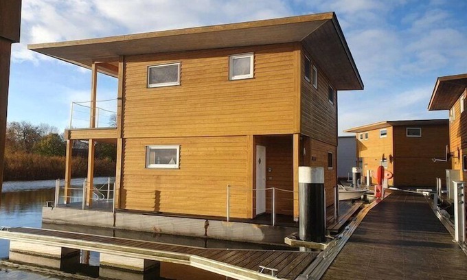 Kroeslin Alquiler De Eote | Hausboot en Kroeslin am Bodden