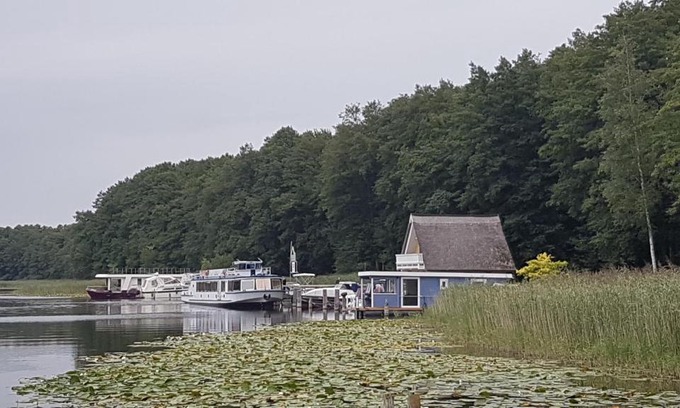 Mirow Alquiler De Eote | Hausboot Mirabella am Müritz Nationalpark Festanliegend