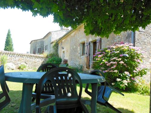 Gavaudun Casa | Hauts de Sentelines Séjour Authentique en Pleine Nature