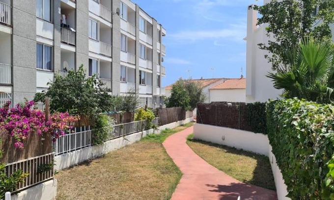 Sant Pol De Mar Apartamento | Hauzify I Apartaments Can Pi