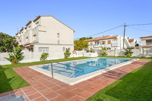 Creixell Casa | Hauzify I Casa Gala Placidia