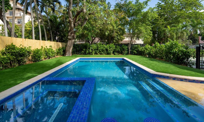 Coral Way Casa | Havana House ~ Miami LUXE ~ West Brickell