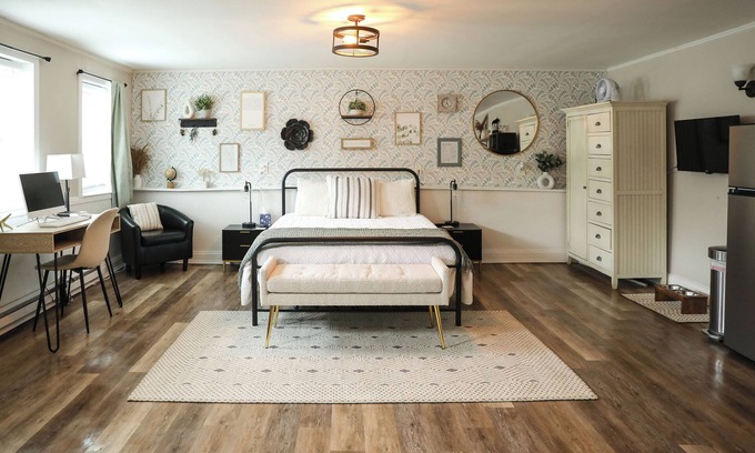 Broad Brook Apartamento | Have the perfect stay in a cozy studio, nestled in the heart of Broad Brook.