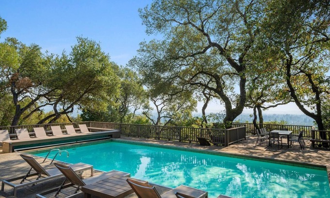 Alta Vista Homeowners Association Casa | Haven: Heated Pool and Hot Tub, Gigabit