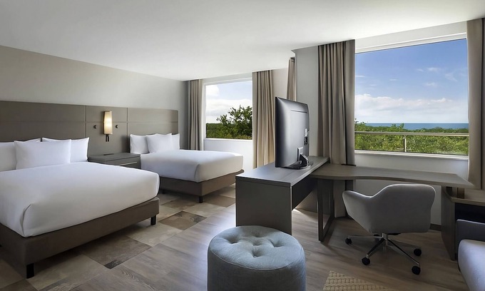 Zona Hotelera Hotel | Haven of Indulgent Relaxation! Free Breakfast, Pet-friendly Property w/ Pool