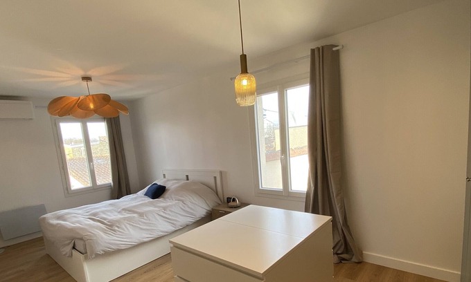 Victor Hugo - Saint-Augustin Casa | Haven of peace 1km walk from the city center