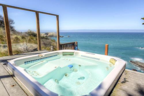 Gualala Casa | Haven's View With Stunning Ocean Views