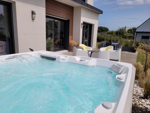 Cleder Casa | Havre de détente plage et jacuzzi