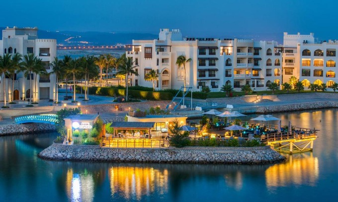 Salalah Casa | Hawana Salalah Lake View Villa 22