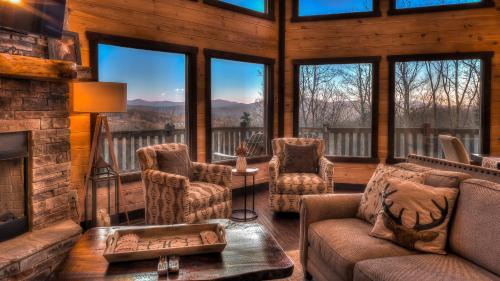 Morganton Casa | Hawksnest