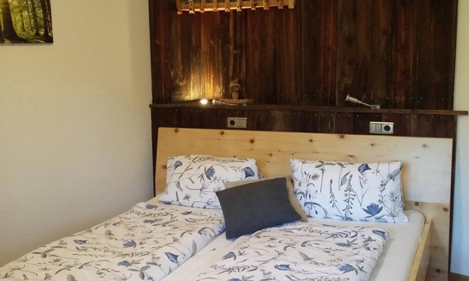 Zeutschach Apartamento | Hay flower room (double room) - Tonibauer