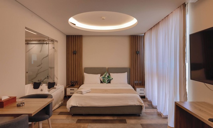 Wata Slam Hotel | Haya hotel & spa