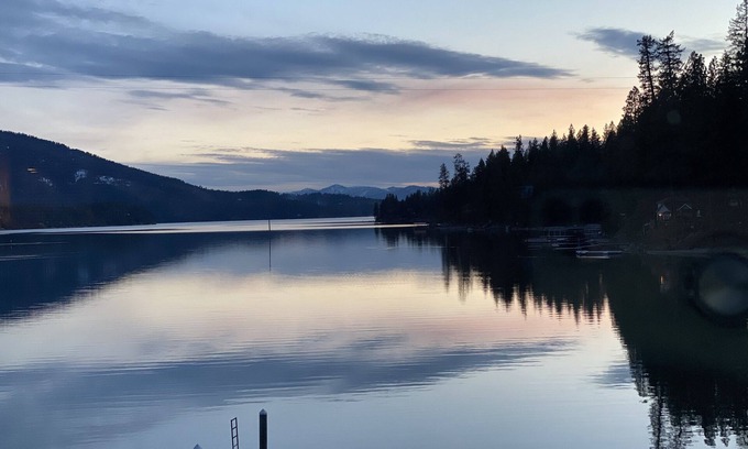 Hayden Cabina | ¡Recién listado! Hayden Lake Waterfront Home W / Boat Dock!