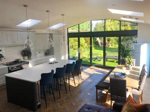 York Casa | HAYFIELD COTTAGE spacious detached luxury home
