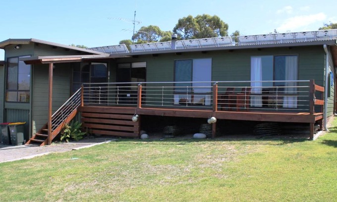Coles Bay Casa | Hazards House
