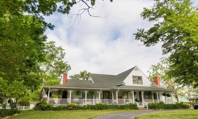 Fentress Otro | Hazel House