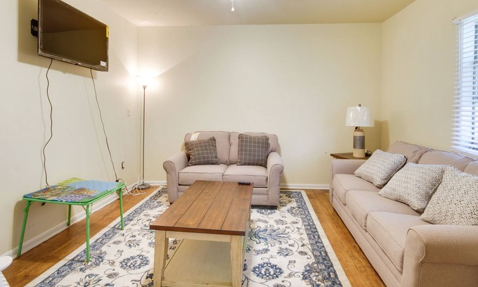 Hazlehurst Casa | Hazlehurst Vacation Rental - 40 Mi to Jackson!