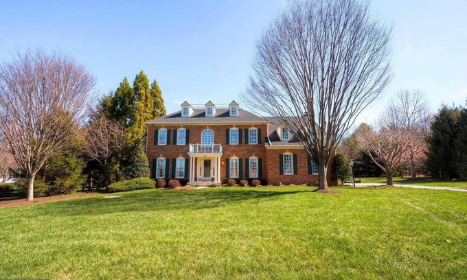Butler Casa | Heading to the BMW Classic - This 5-bedroom home is 3 Miles from the Tournament