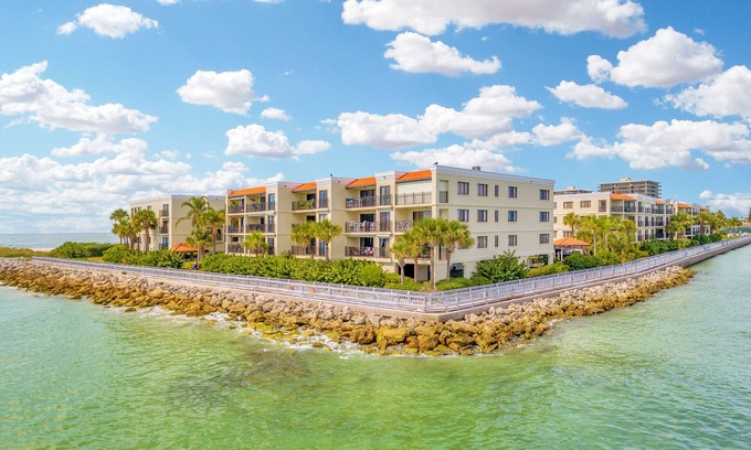 Sunset Beach Condominio | Escucha el desplome de las ondas / Relax @ Fin de la Tierra