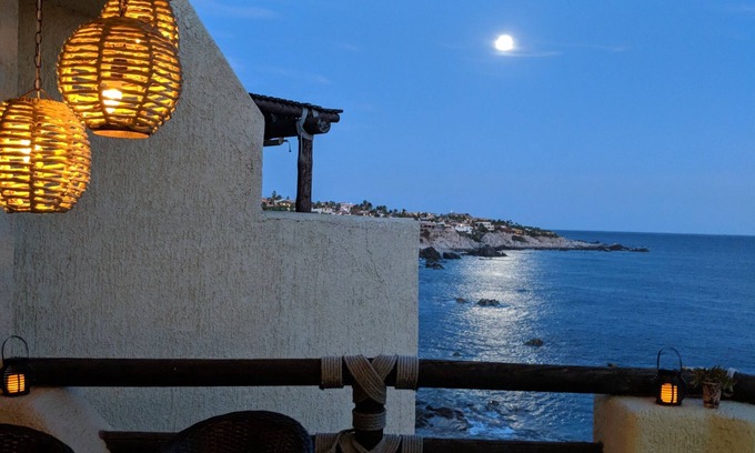 Cabo Bello Condominio | Escucha el penthouse frente al mar de The Waves
