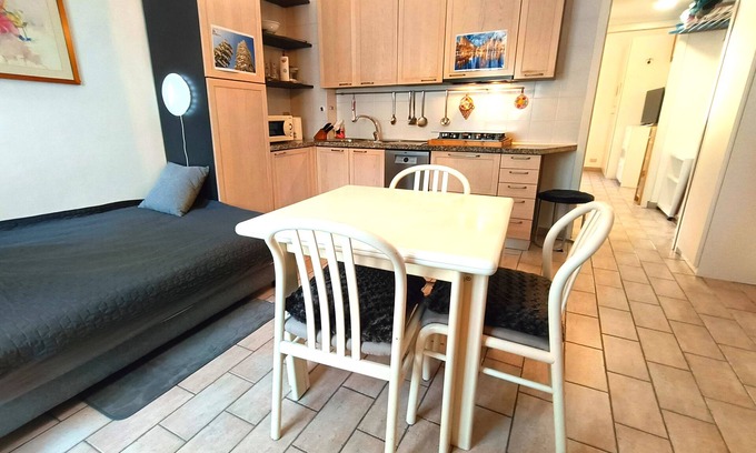 Chinatown Apartamento | Chinatown Centre M5 M2 tranvía 10 12 14 una mezcla joven y dinámica única