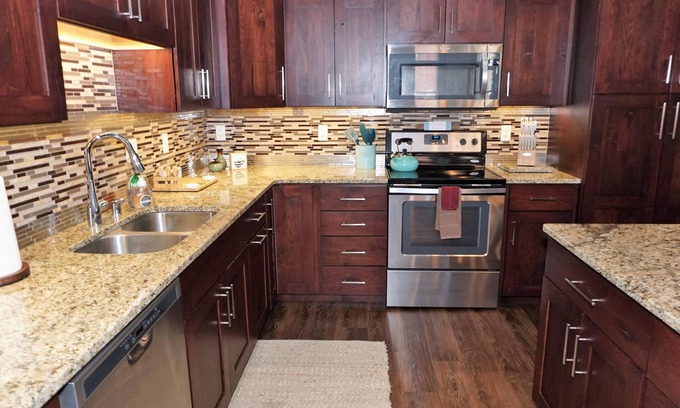 Historic Downtown La Crosse Apartamento | Heart of Downtown 3rd St. downtown with 2 private apartments
