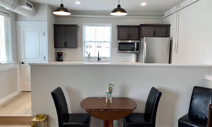 Manhattan Condominio | Heart of Downtown: Brand new, Industrial Condo