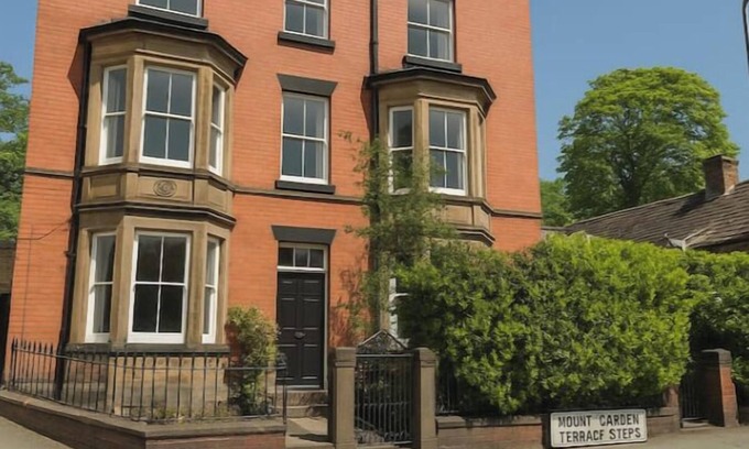 Llangollen Casa | Heart of Llangollen, 5 Bed Victorian Townhouse