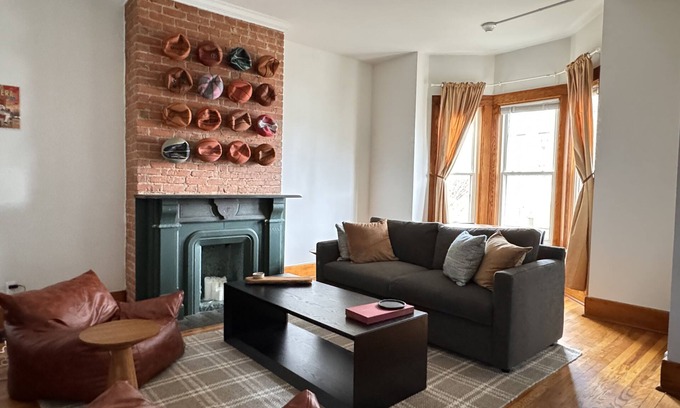 Midtown Casa | Heart of Midtown - The Dugout @ Willis St Retreat