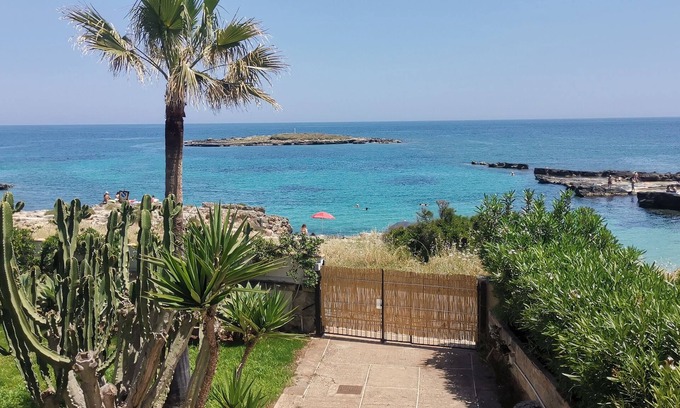 Ognina Apartamento | Heart of Ognina - Veliero - Apartment with sea view