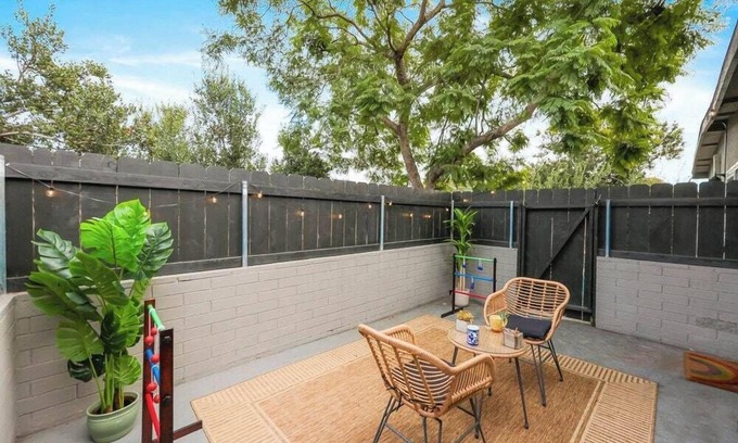 Fairmount Park Casa | Heart of SD | Zoo Nearby | Private Patio | Central