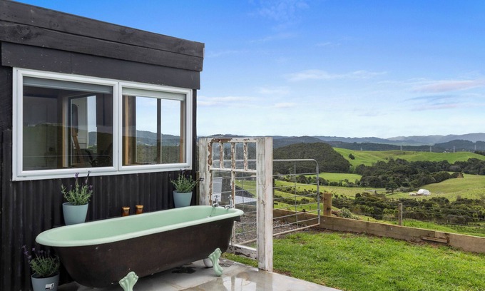 Waipu Casa | Heart of Waipu - Waipu Holiday Home