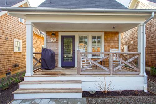 Seabrook Casa | Heart Song by Seabrook Hospitality