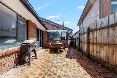 Safety Beach Casa | Hearthstone Haven - Spacious Beachside Group Getaway