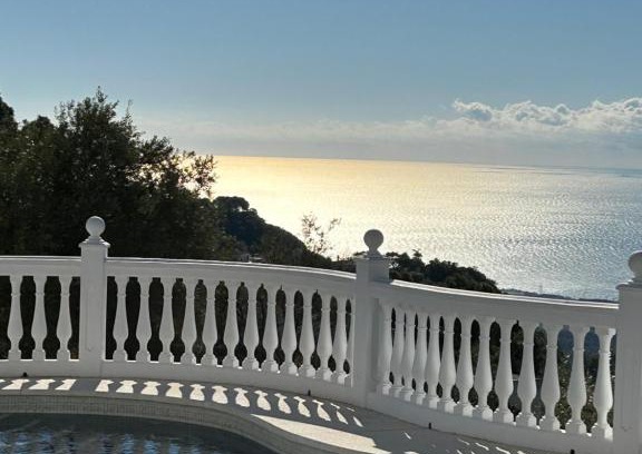 Mijas Cama Y Desayuno | Hearts & Home