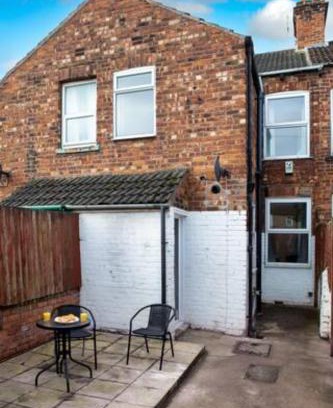 Selby Apartamento | Heartwarming 3 BR Willow House with Free Parking